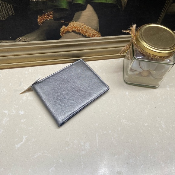 Banana Republic Wallet/ Card Holder.UNISEX - Picture 4 of 7